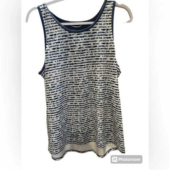 Columbia Omni- Wick Blue and White Striped Tank- Women's Large - Picture 2 of 5